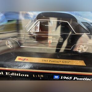 Maisto 1965 Pontiac GTO Model Car
